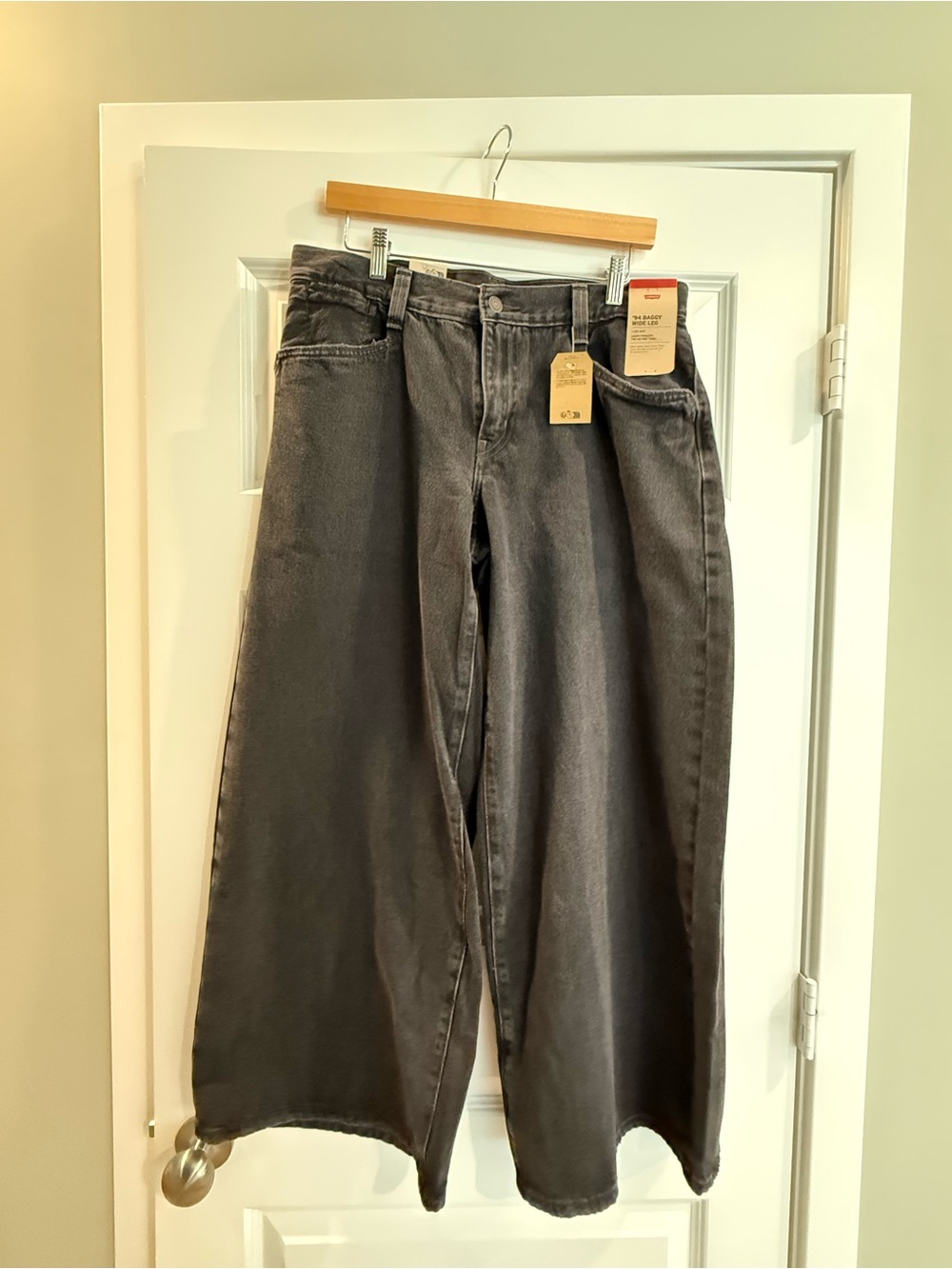 Levi's Wide-Leg Jeans — Over Exposure